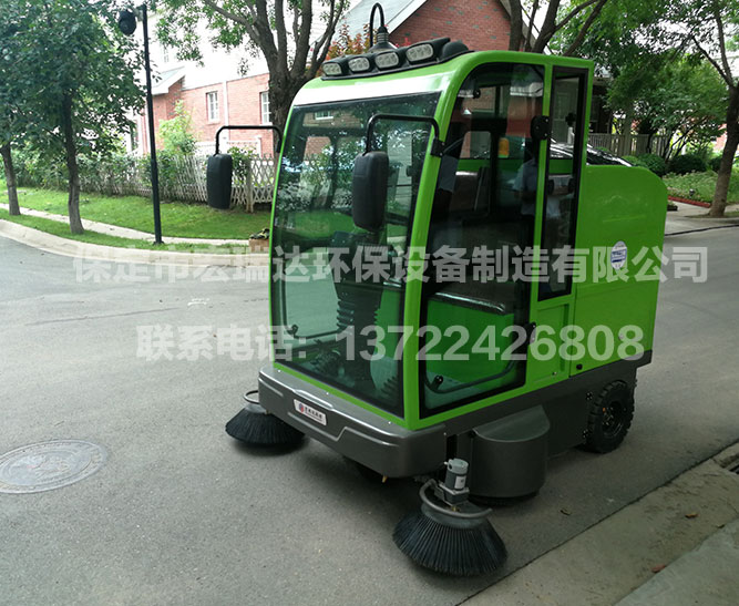 宏瑞达扫地车——北京波特兰花园案例