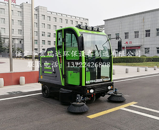 浙江温州纺织品厂使用保定宏瑞达2150工厂扫地车案例