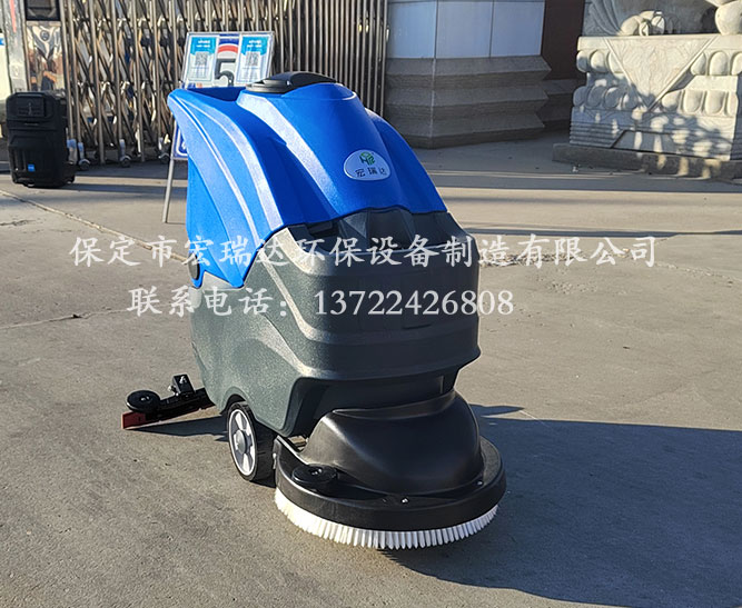 天津自行车厂使用保定宏瑞达手推式洗地机案例